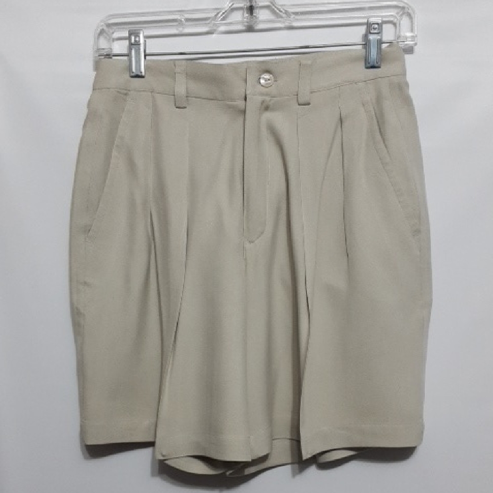 Tommy Bahama Classic Pleated Tailor High-Waist Shorts in Light Khaki‎